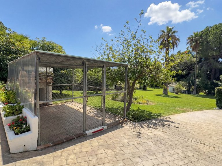 Villa for Sale in Alhaurín El Grande, Malaga 47