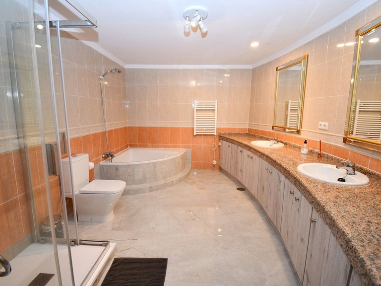 Villa for Sale in Mijas Golf, Malaga 58