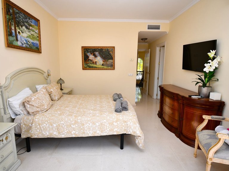 Villa for Sale in Mijas Golf, Malaga 82