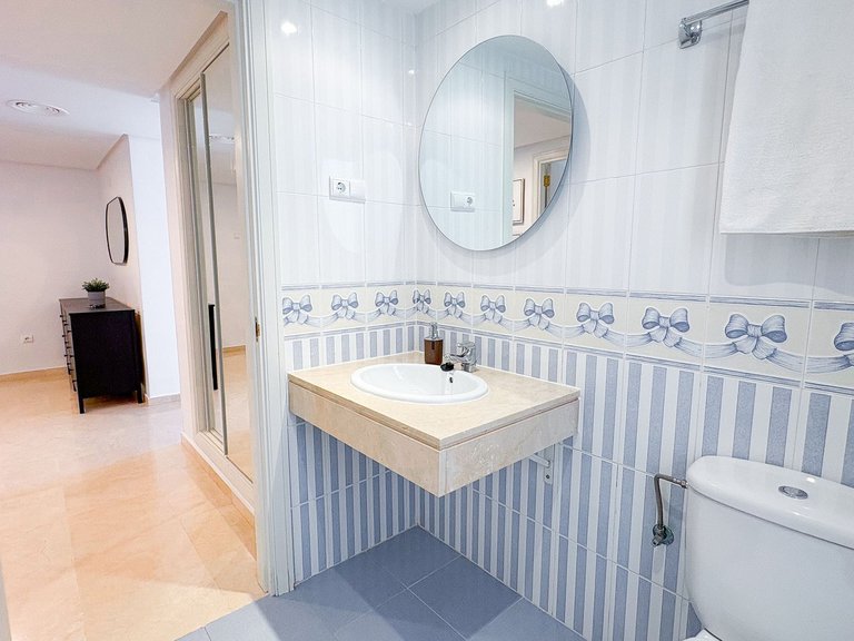 Apartment for Sale in Calahonda, Malaga 16