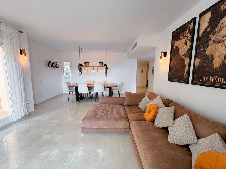 Apartment for Sale in Calahonda, Malaga 2