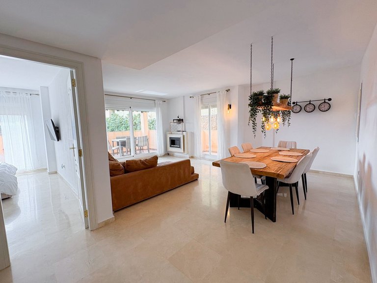 Apartment for Sale in Calahonda, Malaga 7