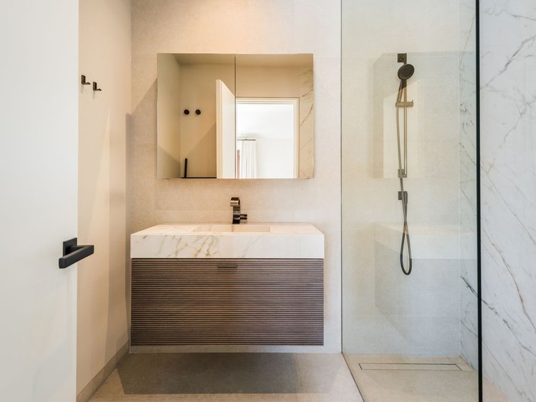 Penthouse for Sale in The Golden Mile, Malaga 21