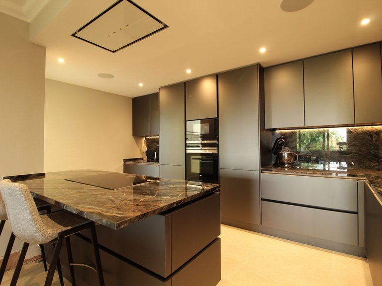 Apartment for Sale in Sierra Blanca, Malaga 3
