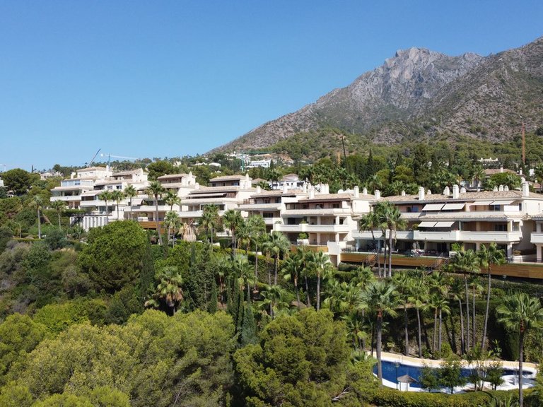 Apartment for Sale in Sierra Blanca, Malaga 5