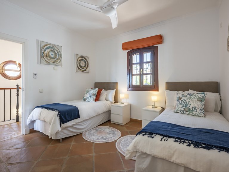 Villa for Sale in Benahavís, Malaga 16