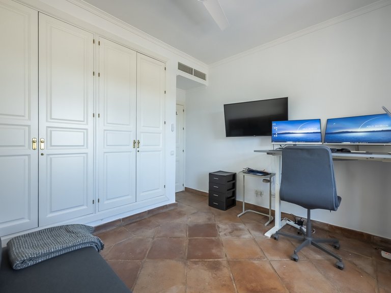 Villa for Sale in Benahavís, Malaga 26