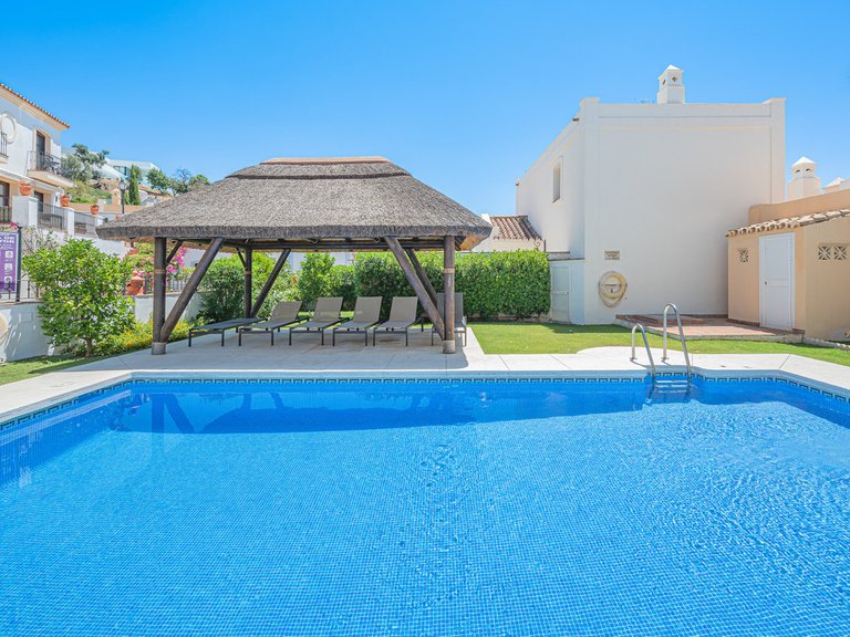 Villa for Sale in Benahavís, Malaga 31
