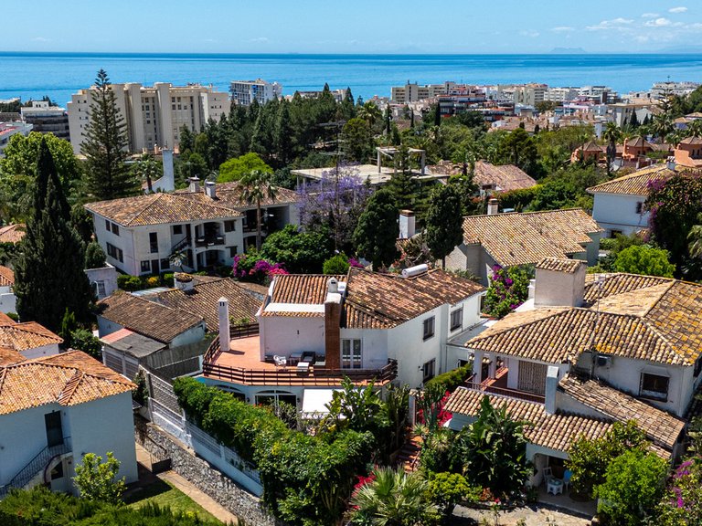 Villa for Sale in Marbella, Malaga 1