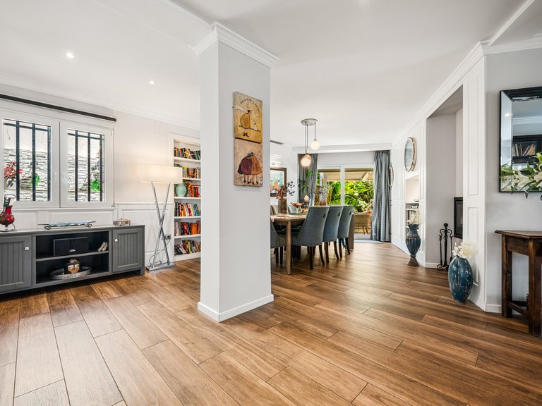 Villa for Sale in Marbella, Malaga 10