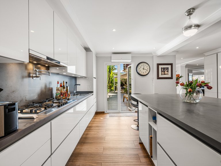 Villa for Sale in Marbella, Malaga 7