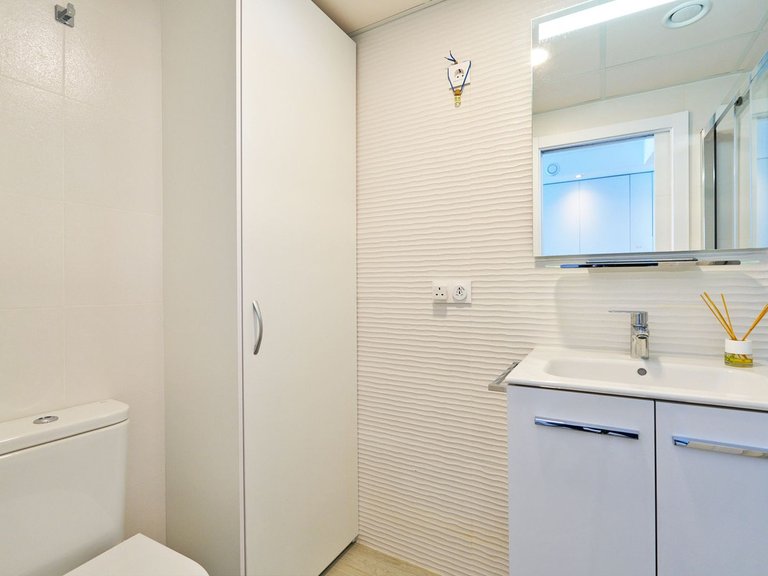 Apartment for Sale in La Cala De Mijas, Malaga 5