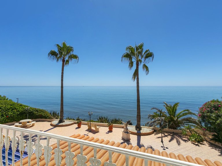Villa for Sale in Marbesa, Malaga 27