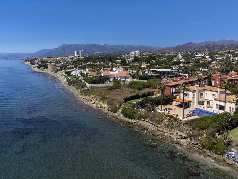 Villa for Sale in Marbesa, Malaga 48