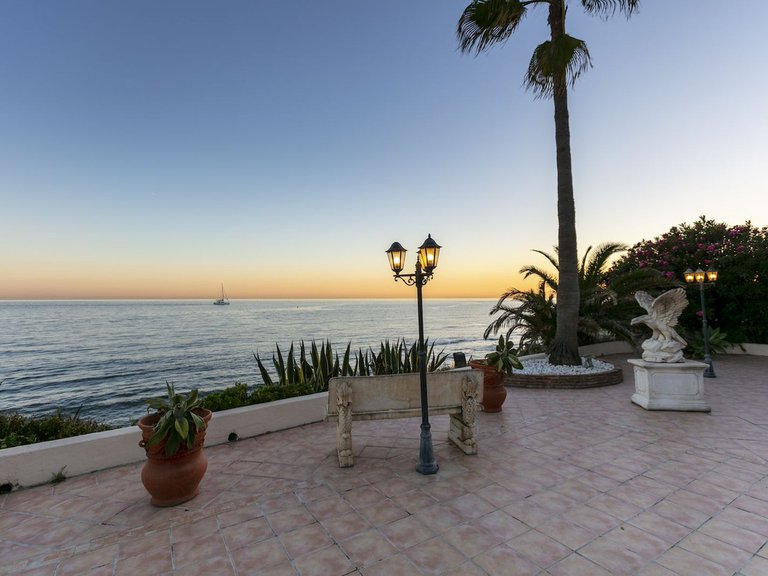 Villa for Sale in Marbesa, Malaga 6