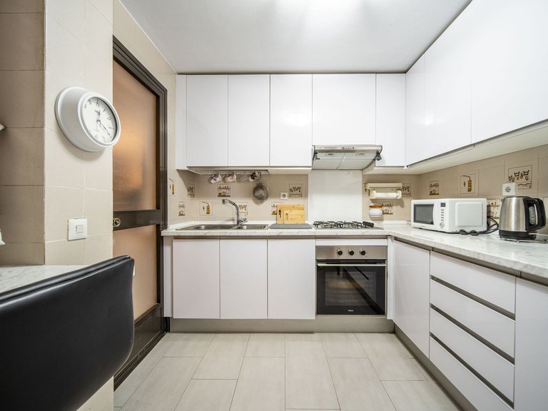 Apartment for Sale in Fuengirola, Malaga 12