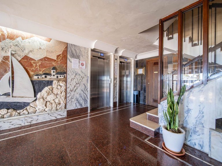 Apartment for Sale in Fuengirola, Malaga 32
