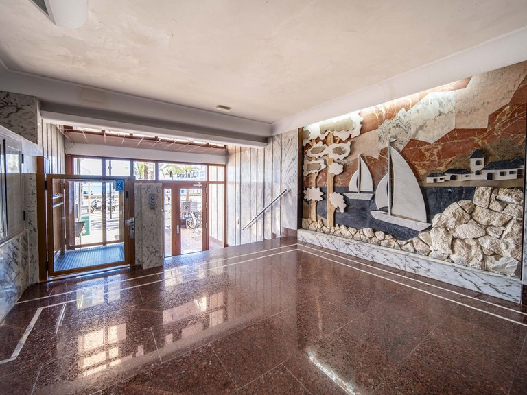 Apartment for Sale in Fuengirola, Malaga 35