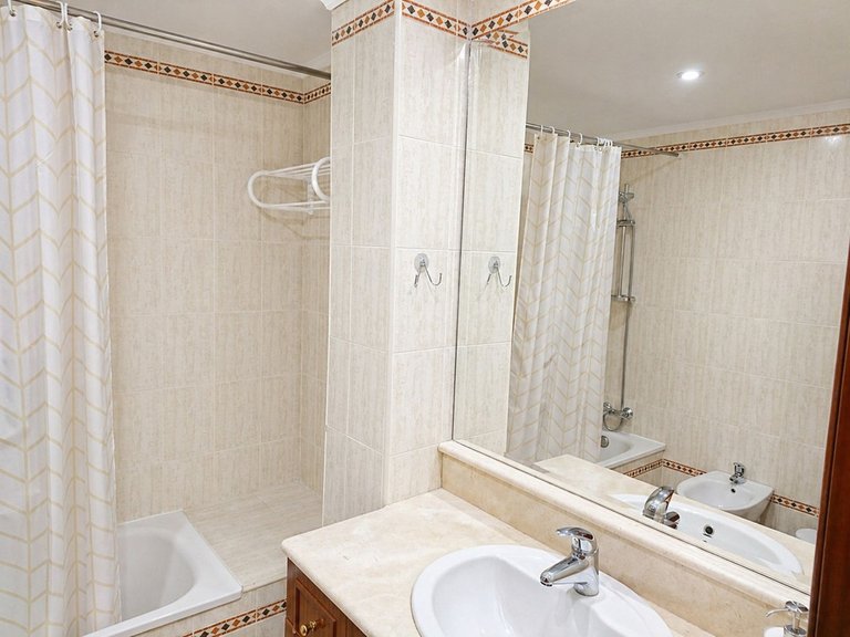Apartment for Sale in Marbella, Malaga 9
