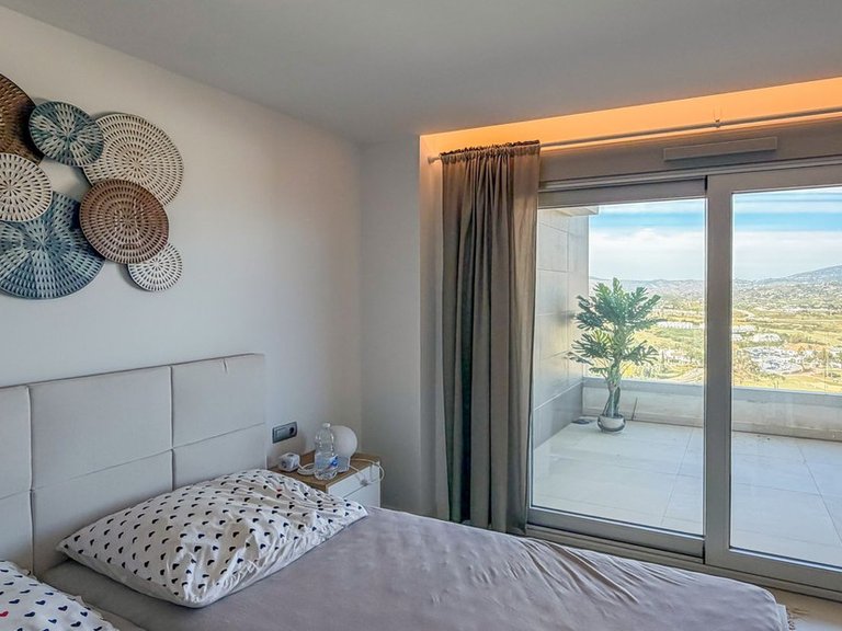 Apartment for Sale in La Cala Golf, Malaga 10