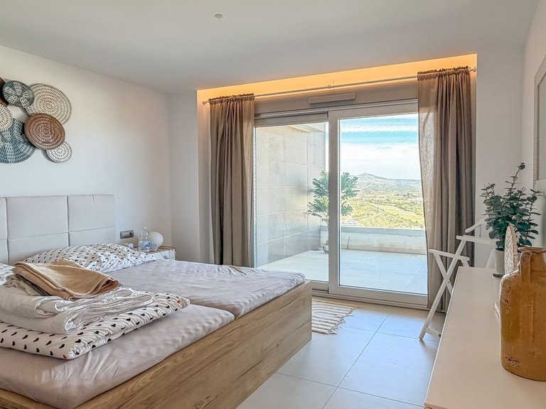 Apartment for Sale in La Cala Golf, Malaga 12