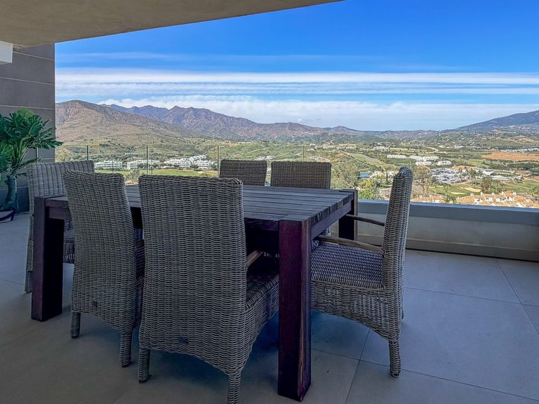 Apartment for Sale in La Cala Golf, Malaga 16