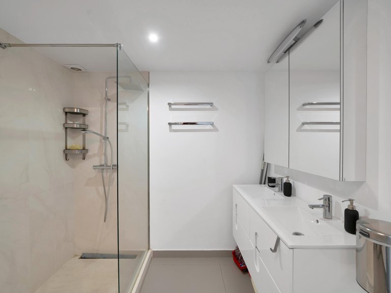 Apartment for Sale in Marbella, Malaga 10