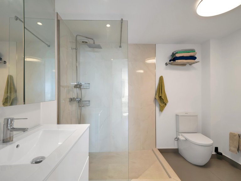 Apartment for Sale in Marbella, Malaga 11