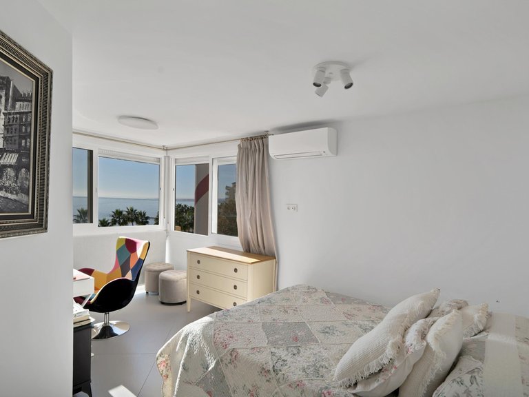 Apartment for Sale in Marbella, Malaga 14