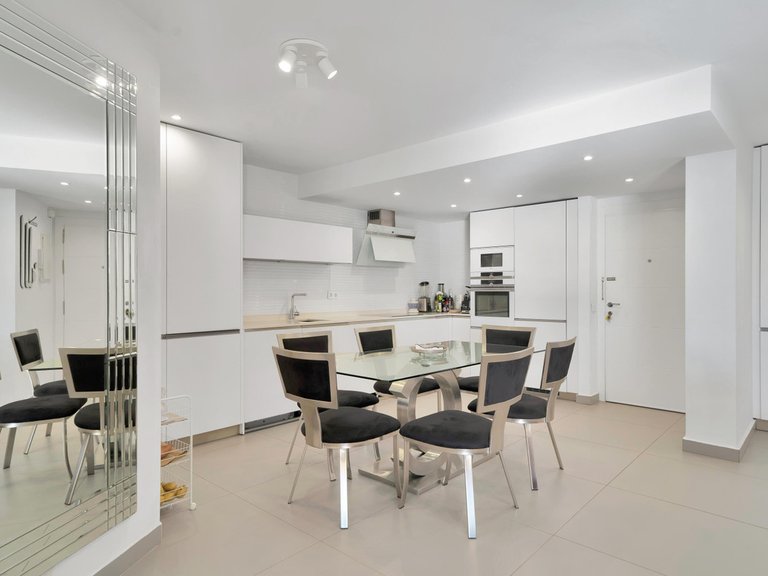 Apartment for Sale in Marbella, Malaga 33