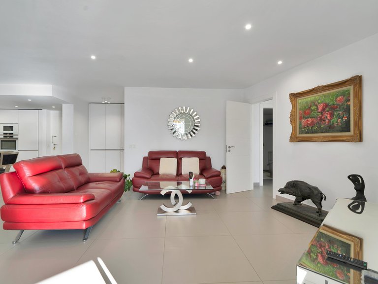 Apartment for Sale in Marbella, Malaga 43