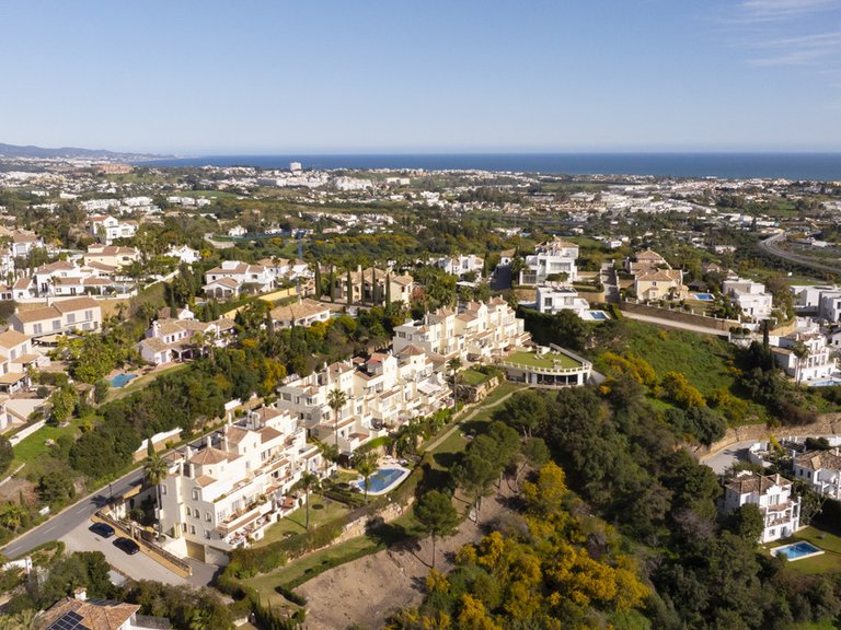 Apartment for Sale in Benahavís, Malaga 35