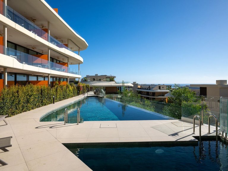 Apartment for Sale in Higueron, Malaga 13