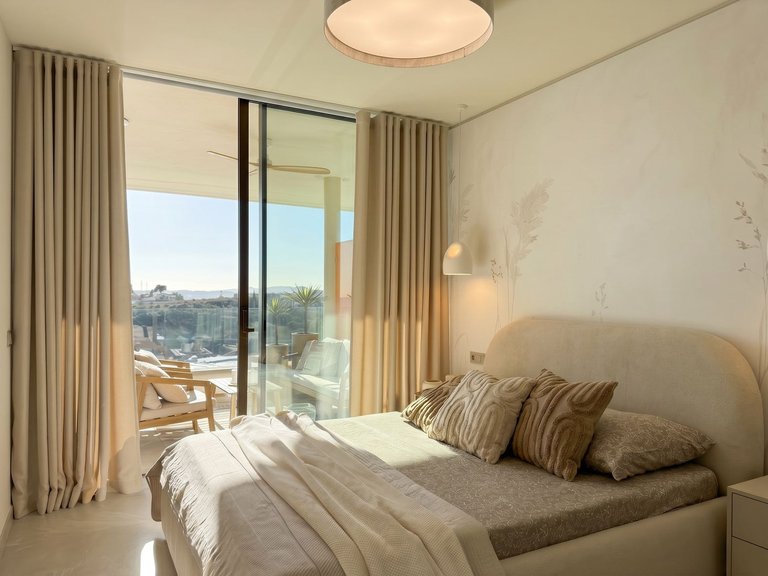 Apartment for Sale in Higueron, Malaga 7