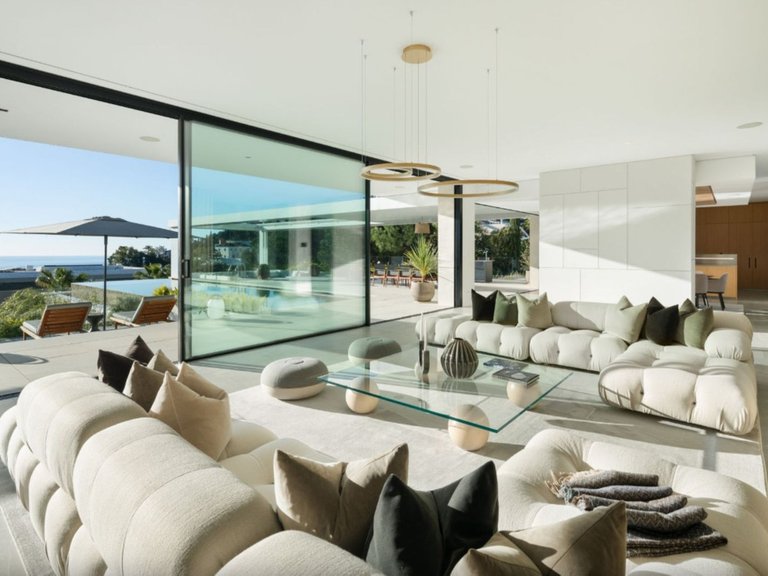 Villa for Sale in Benahavís, Malaga 6