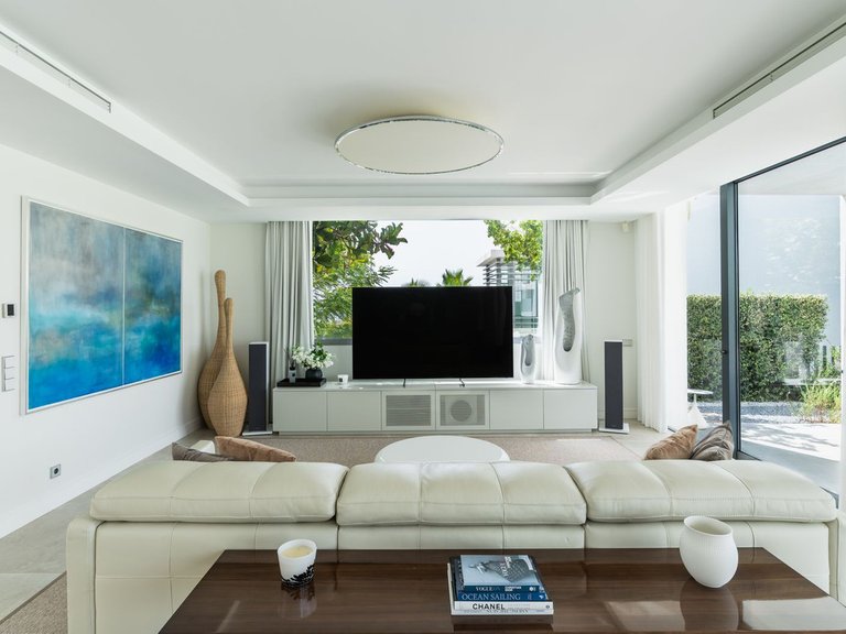 Villa for Sale in Santa Clara, Malaga 13