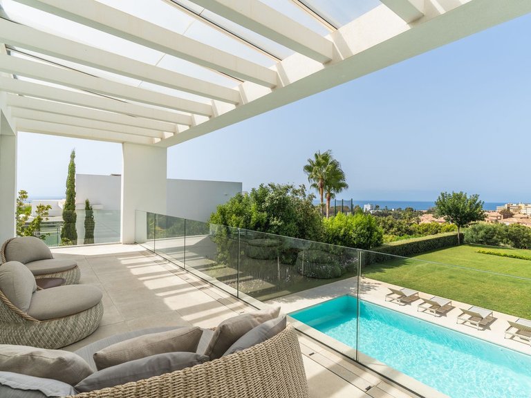 Villa for Sale in Santa Clara, Malaga 19
