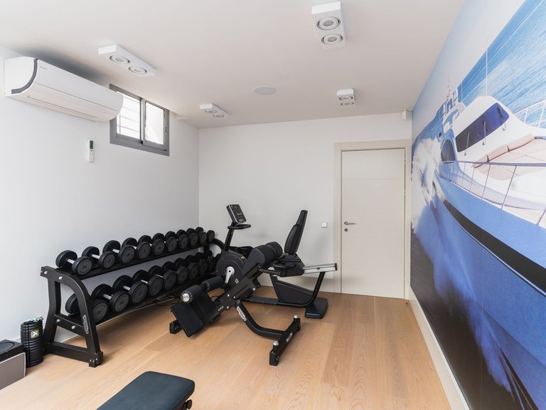 Villa for Sale in Santa Clara, Malaga 36