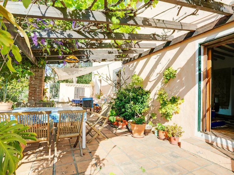 Villa for Sale in Estepona, Malaga 5