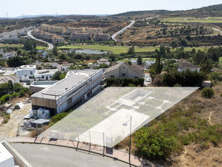 Plot for Sale in Estepona, Malaga 17