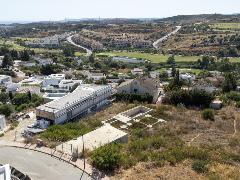 Plot for Sale in Estepona, Malaga 8