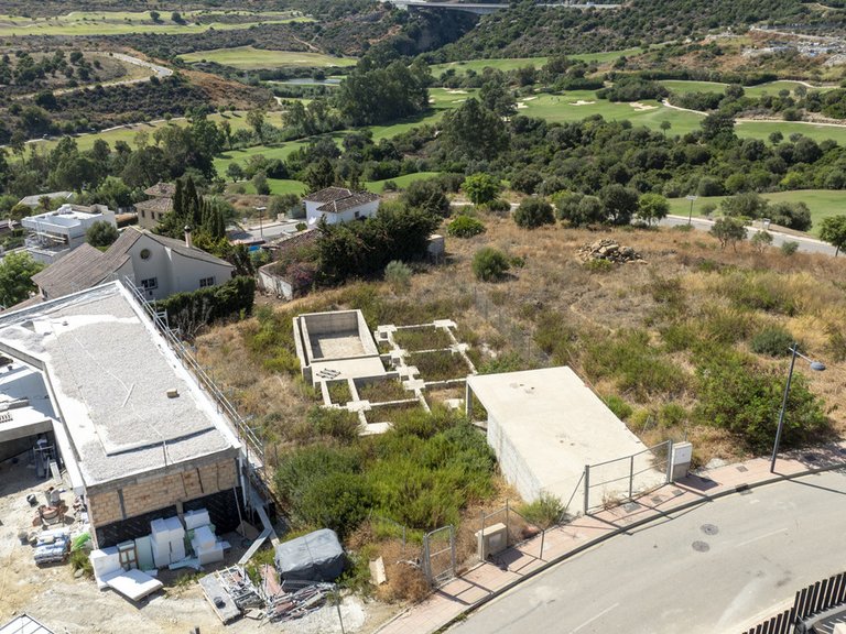 Plot for Sale in Estepona, Malaga 9