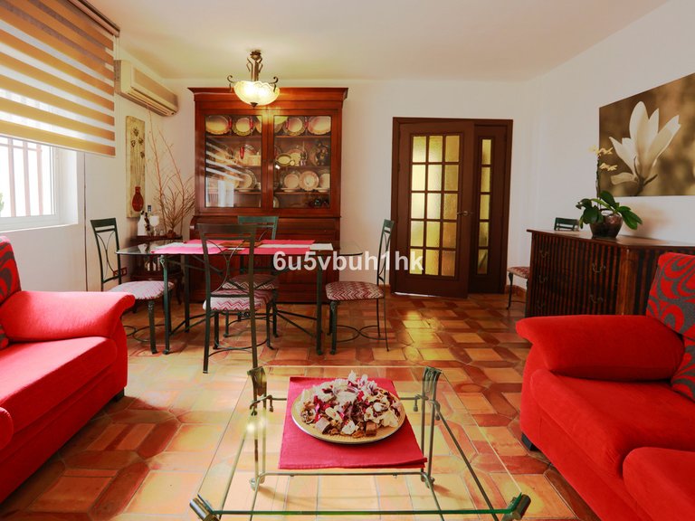 Villa for Sale in Alhaurín De La Torre, Malaga 18