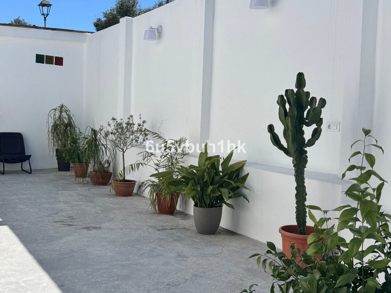 Villa for Sale in Alhaurín De La Torre, Malaga 45