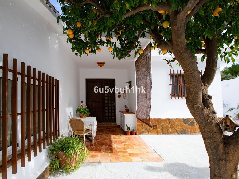 Villa for Sale in Alhaurín De La Torre, Malaga 47