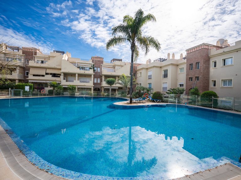 Apartment for Sale in Benahavís, Malaga 18