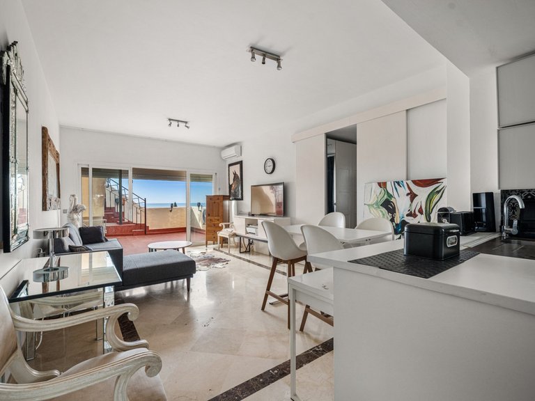 Apartment for Sale in Benahavís, Malaga 2