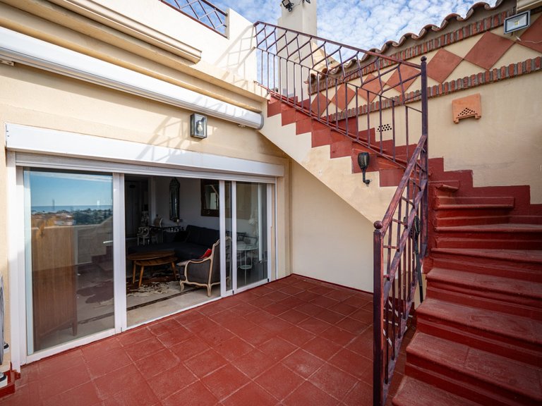 Apartment for Sale in Benahavís, Malaga 26