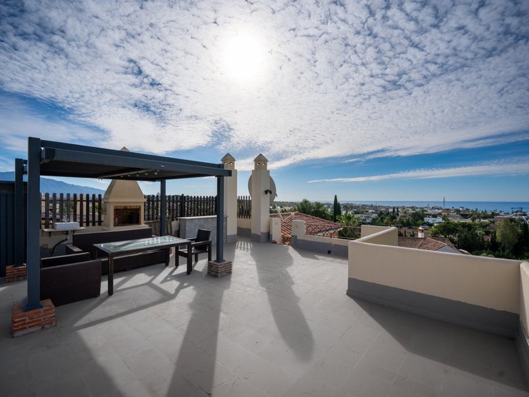 Apartment for Sale in Benahavís, Malaga 6