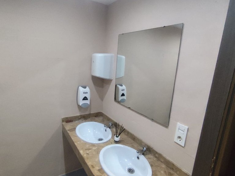 Commercial for Sale in Torremolinos, Malaga 16